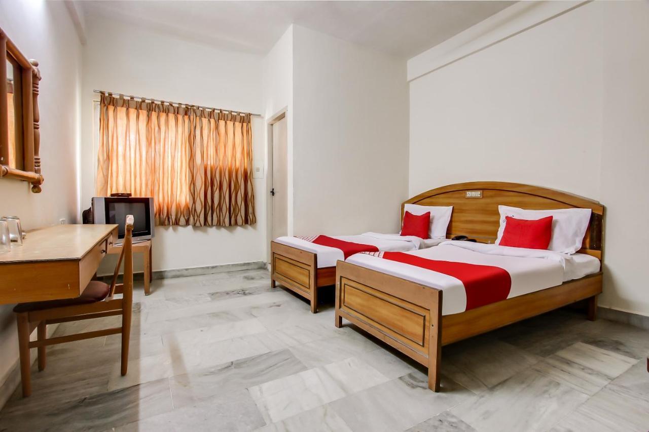 Hotel Geetha International ذوثوكدي المظهر الخارجي الصورة