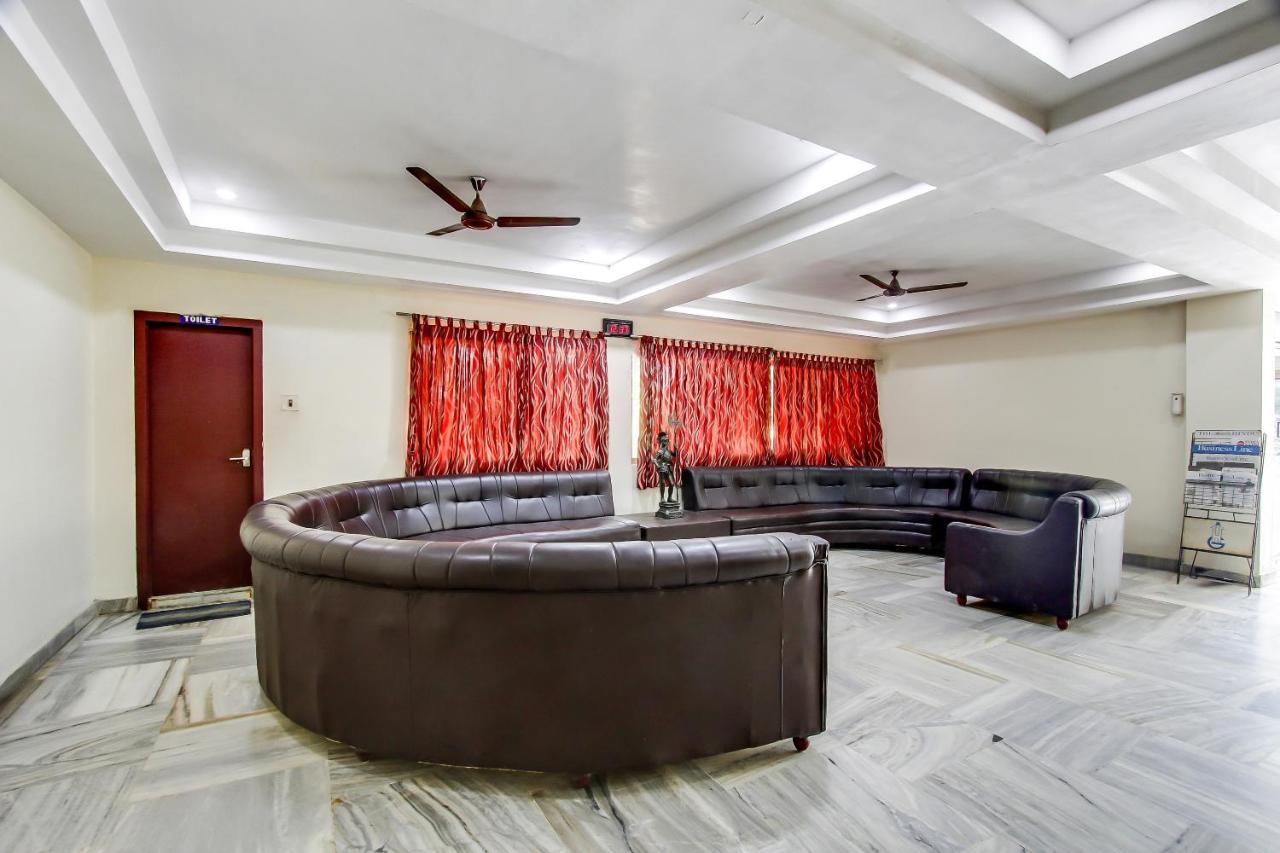 Hotel Geetha International ذوثوكدي المظهر الخارجي الصورة