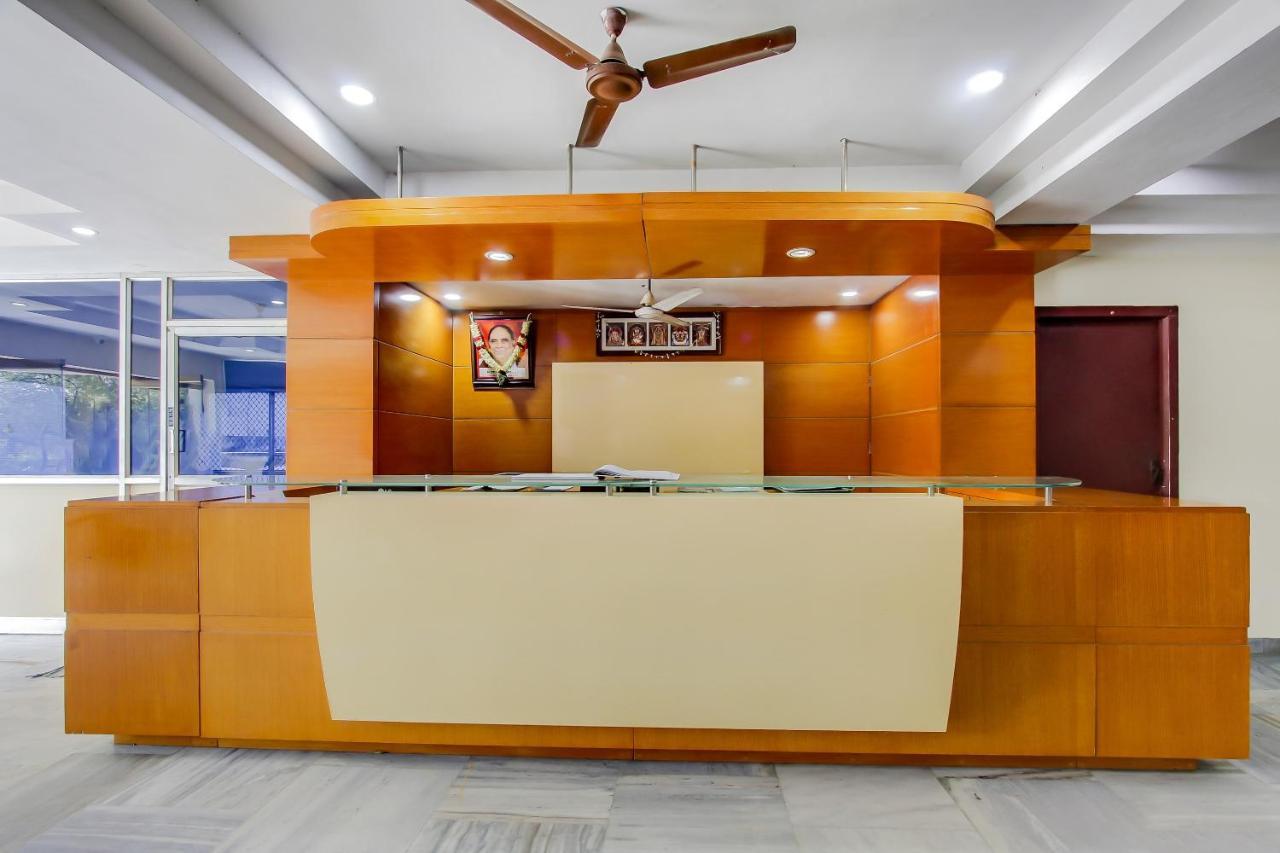 Hotel Geetha International ذوثوكدي المظهر الخارجي الصورة